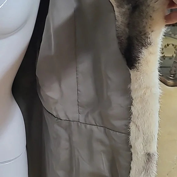 Genuine midi Fur coat - Picture 9 of 16